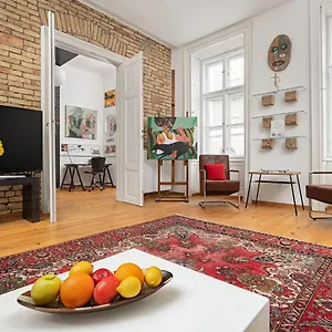 https://bonbon-style-apartman-budapest.inbudapesthotels.com